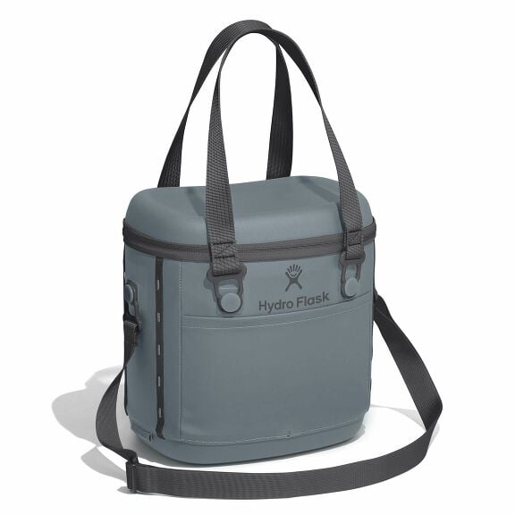 carryouttm-soft-cooler-10-l-s1 6pco043-carryout-cooler-10l-shale-gray-angled_1_1.jpg