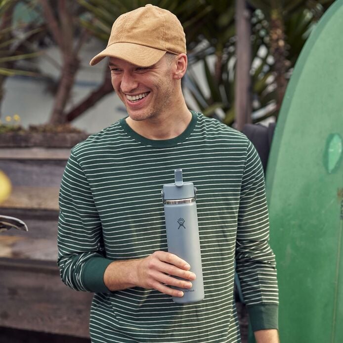 24-oz-wide-mouth-with-flex-straw-cap-v8 hf_s26_mcinnis_0232_13.jpg