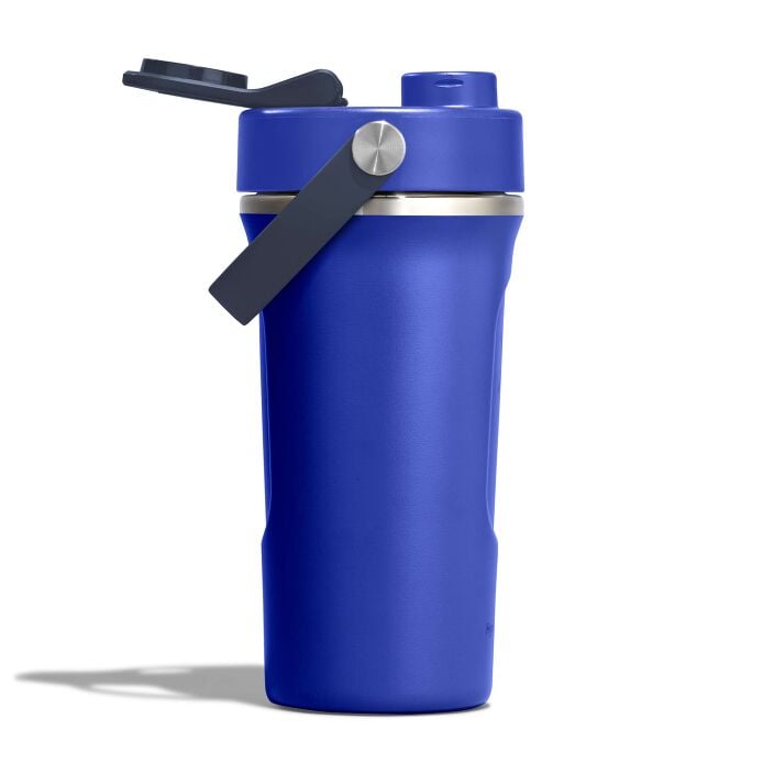 24-oz-insulated-shaker-bottle-o5 mxc24382_24_oz_insulated_shaker_bottle_capri_blue_side.jpg