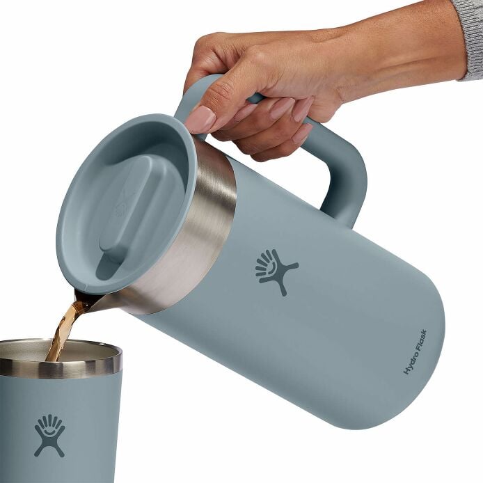 51-oz-insulated-pitcher-i7 okp51043-insulated-pitcher-shale-gray-pour.jpg